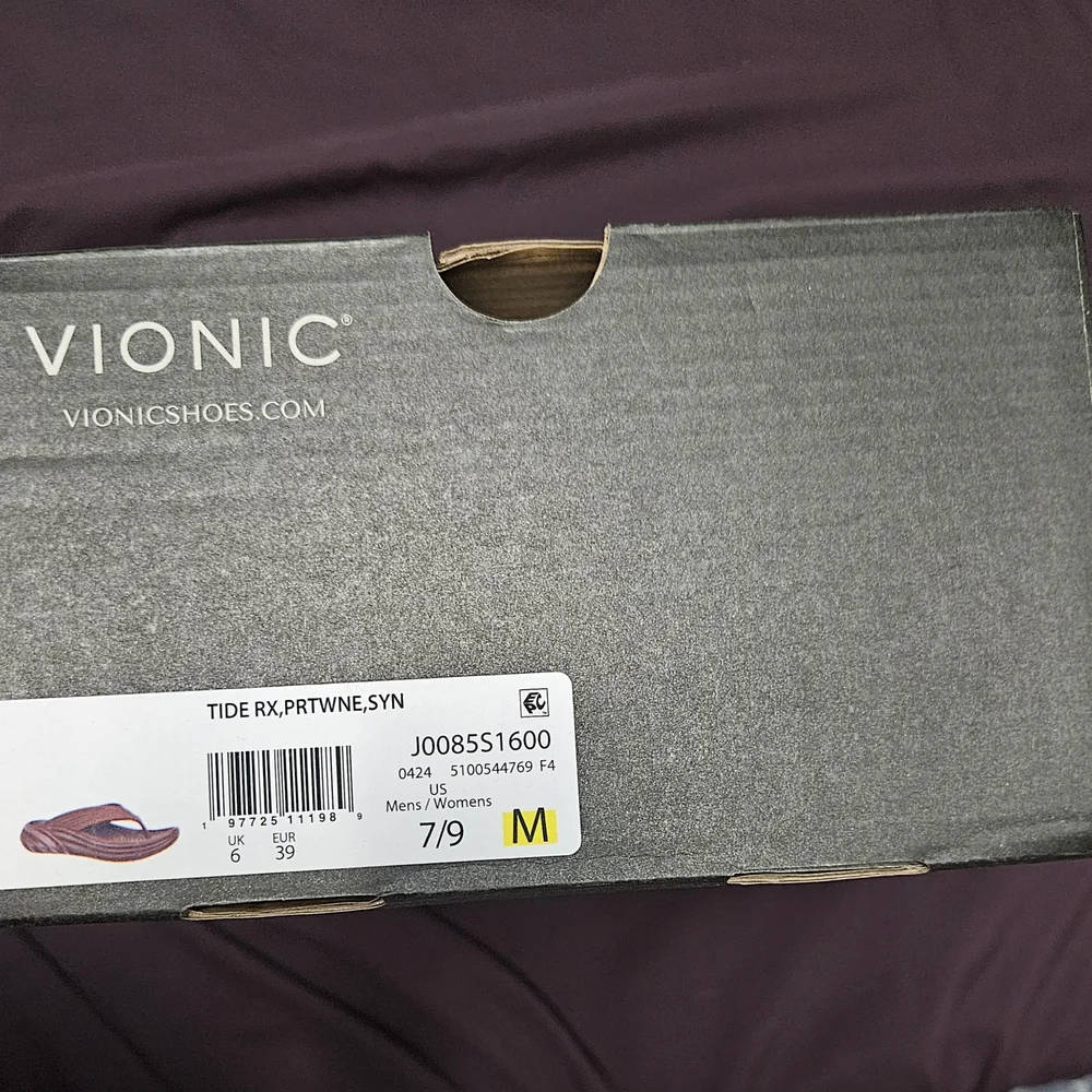 Vionic Women's Sandals in Burgundy and Beige - Picture 3 of 4